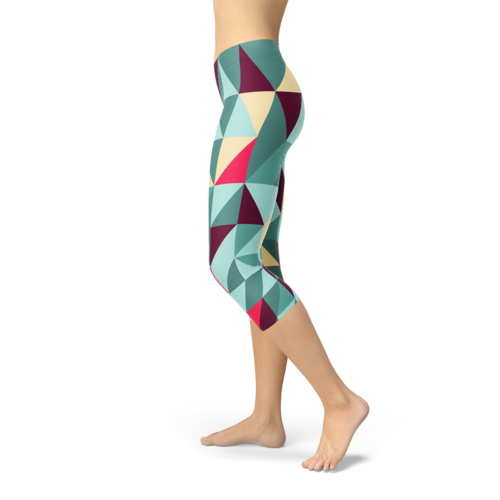 Geometric Triangles Capri Leggings