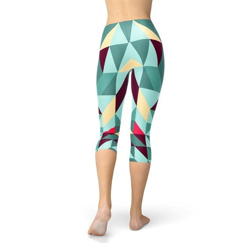 Geometric Triangles Capri Leggings