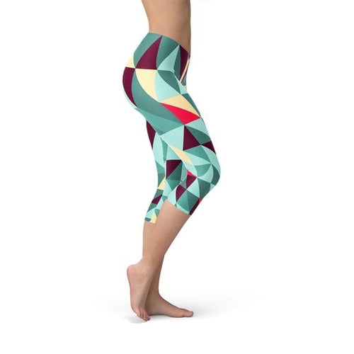 Geometric Triangles Capri Leggings